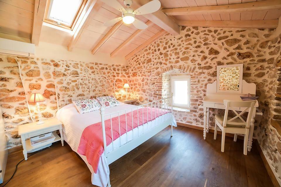 Cozy eco cottage Liapades Esterno foto